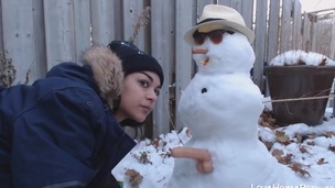 Beautiufl amateur girl gets fucked from behind outdoors by snowman